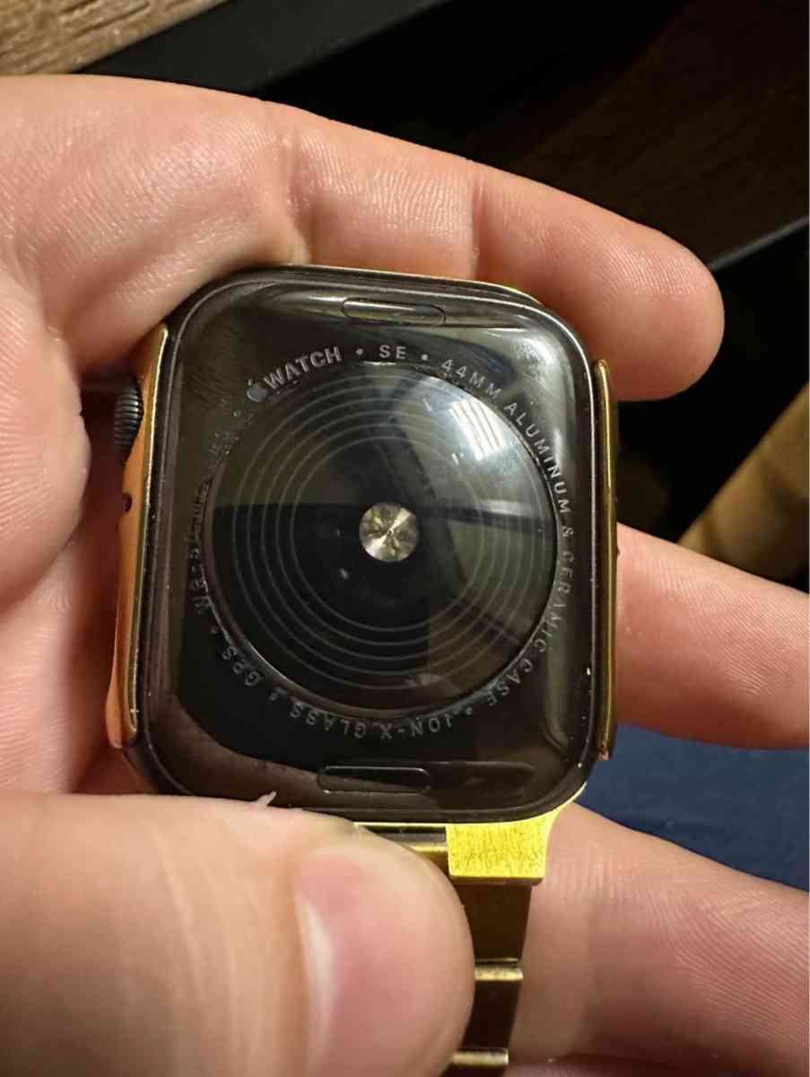 Apple Watch - Augusta, Georgia - FleaMarketBay