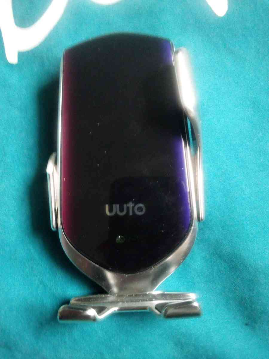 UUTO Wireless Fast Charging Holder