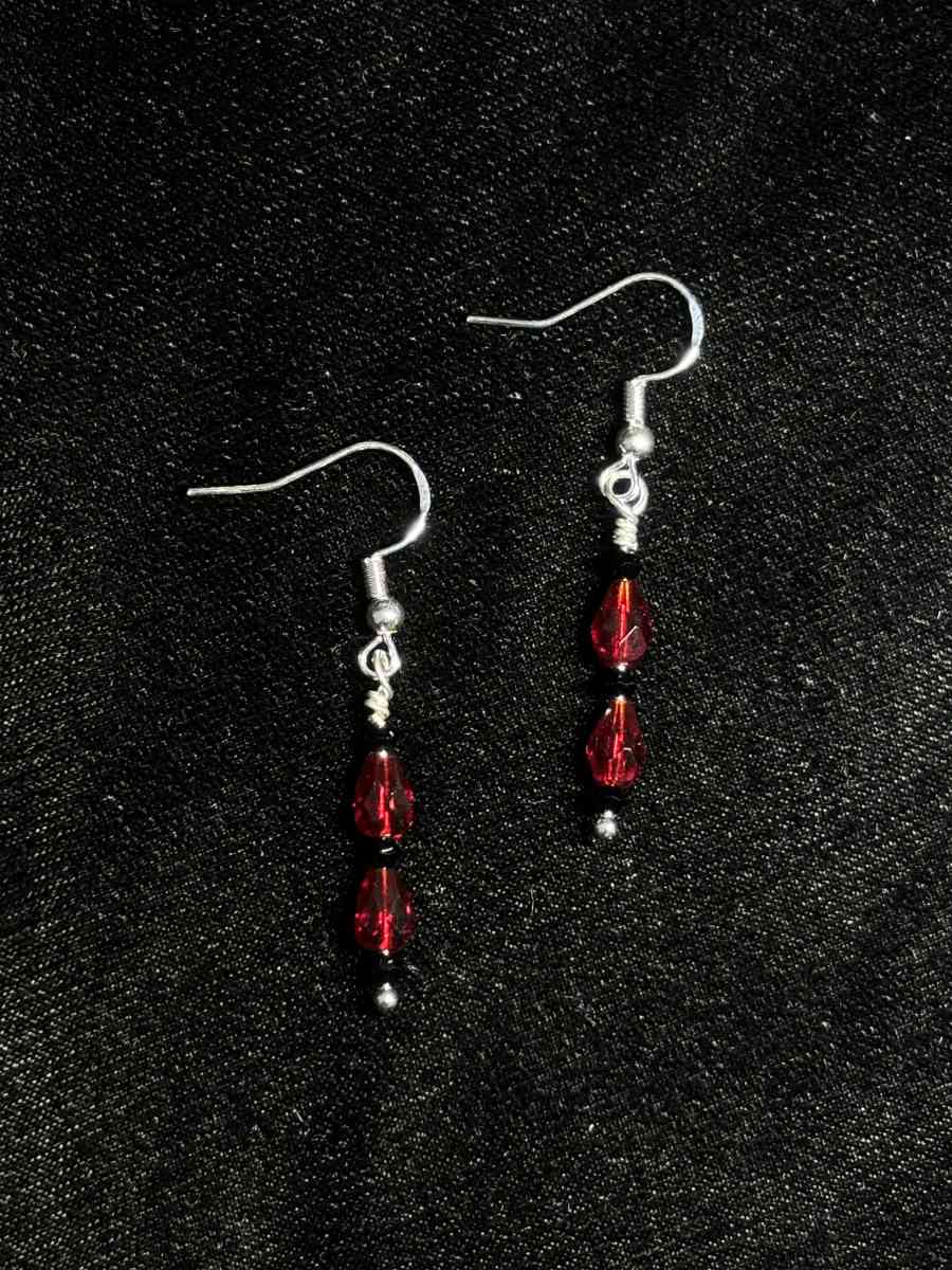 Ember earrings - Tehachapi, California