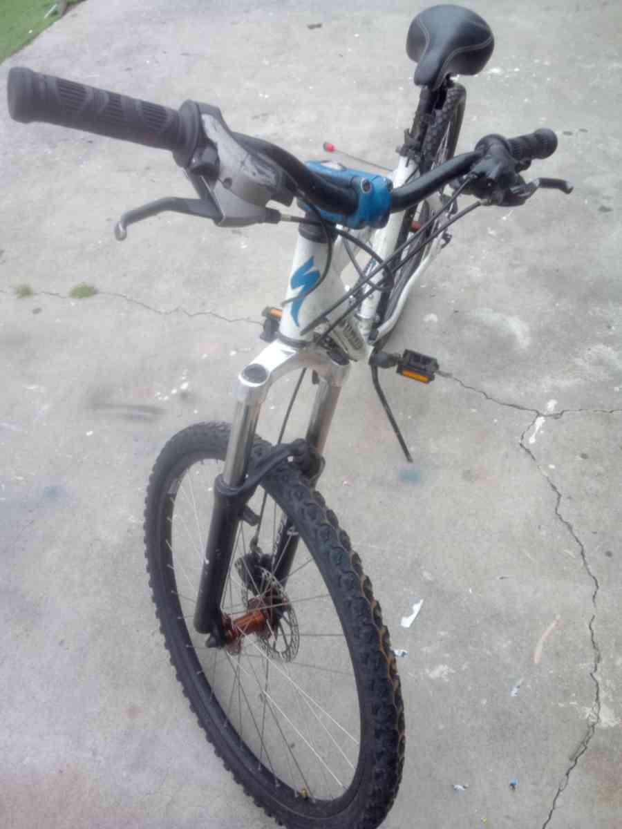 26 inch specialized hard Rock mountain bike - Colton, California - FleaMarketBay