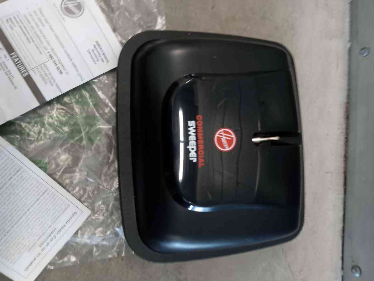 the hoover sweeper new - Belmont, California - FleaMarketBay