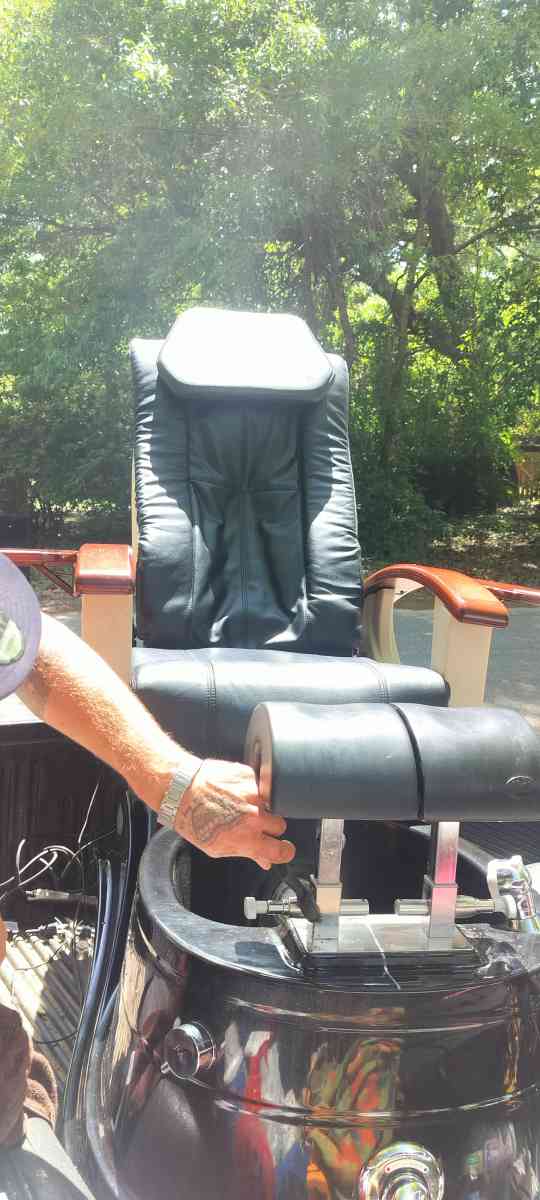 Pacific MX hypeless Petty Manny massaging spa - Milton, Florida - FleaMarketBay