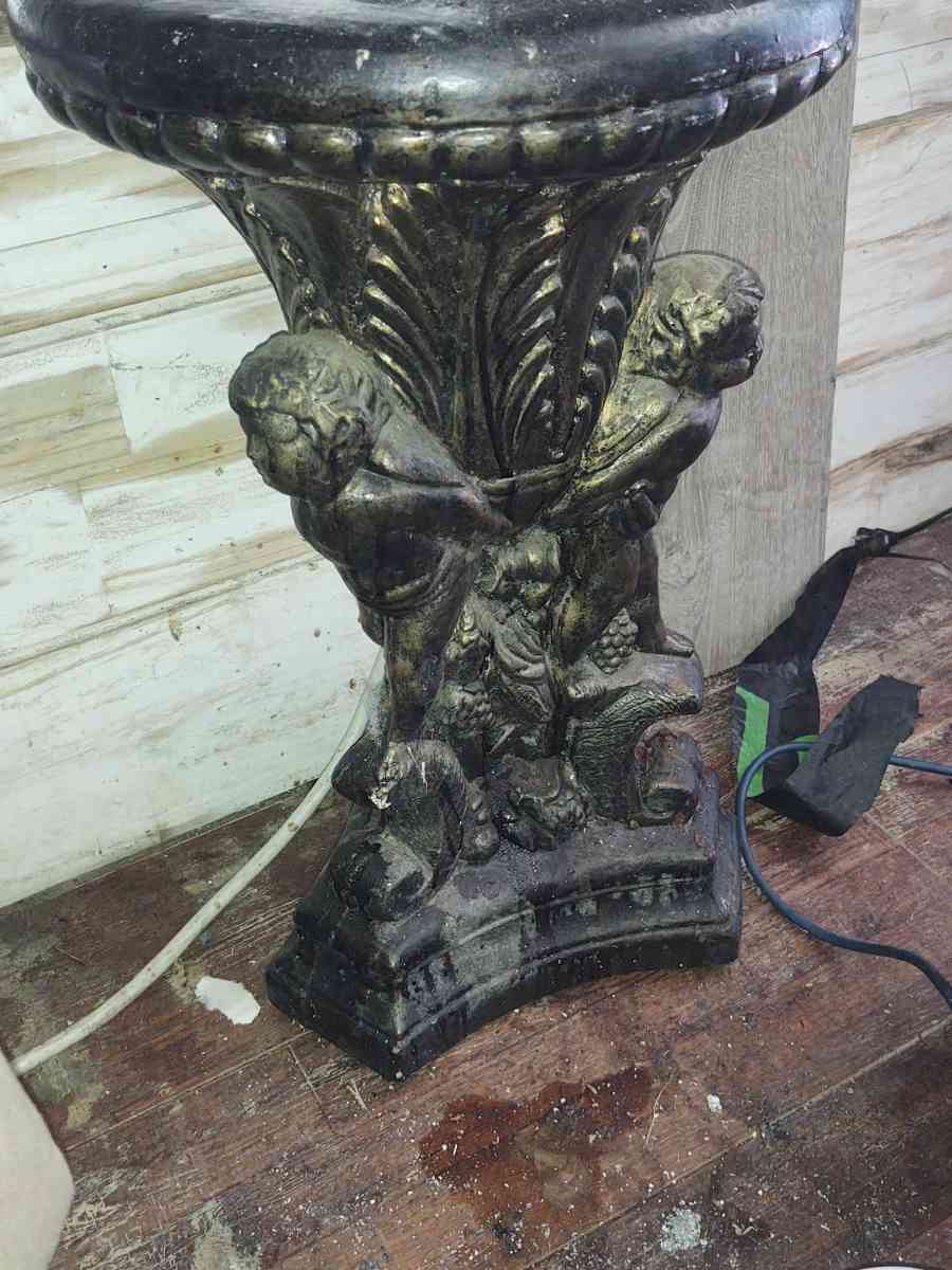 angek tablestand - Panama City, Florida - FleaMarketBay