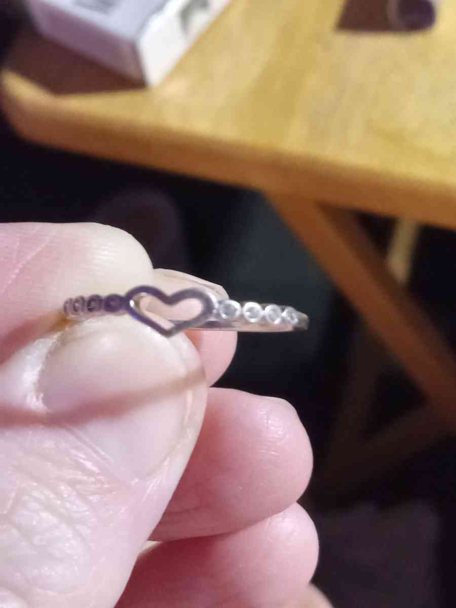 2 sterling silver rings - Gonzales, Louisiana - FleaMarketBay