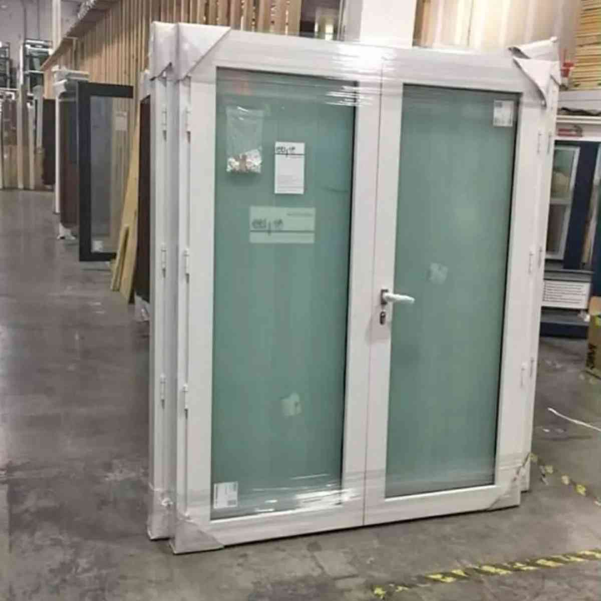 Impact windows and doors - Miami Beach, Florida - FleaMarketBay