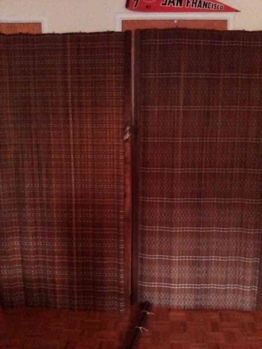 Sliding Curtain - Redwood City, California - FleaMarketBay