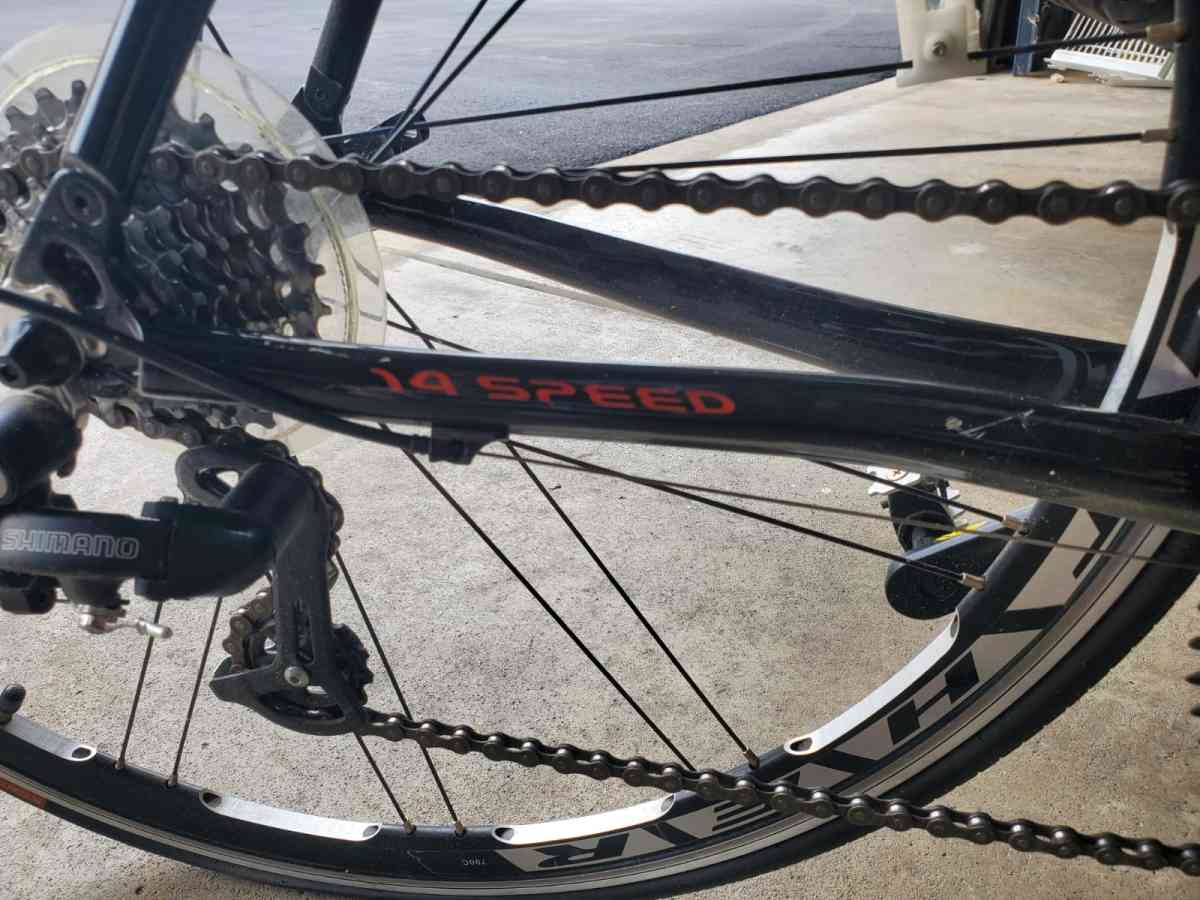 It is a like new bicycle  It has 14 speed - Youngstown, Ohio