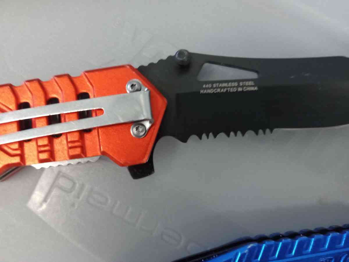 3 knives for campy and first aid new extra 1 mini - Adelanto, California - FleaMarketBay