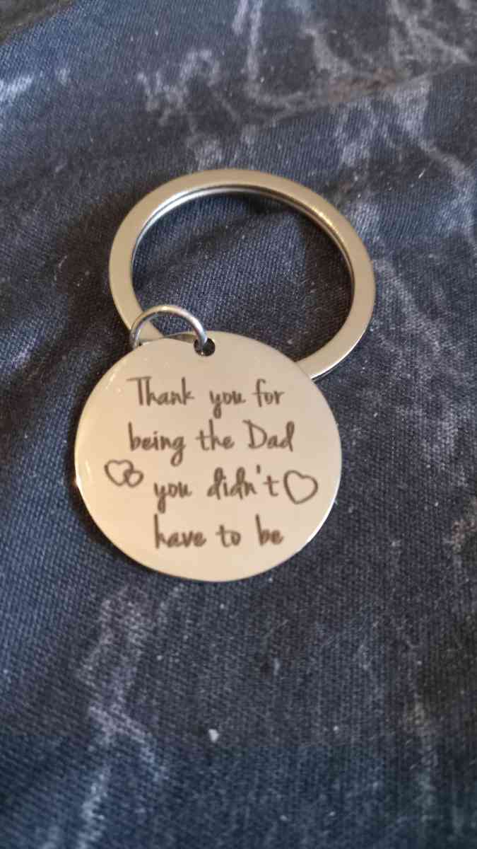 Fathers Day Keychains - Cuyahoga Falls, Ohio - FleaMarketBay