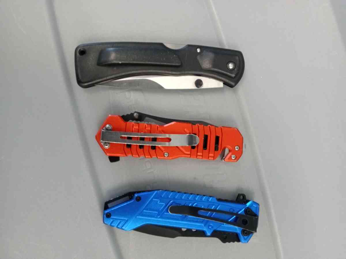 3 knives for campy and first aid new extra 1 mini - Adelanto, California - FleaMarketBay