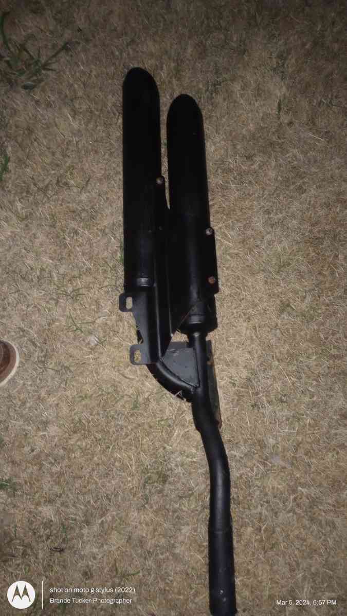Black Straight Dual Exhaust for a motorcycle - Greenville, Texas - FleaMarketBay