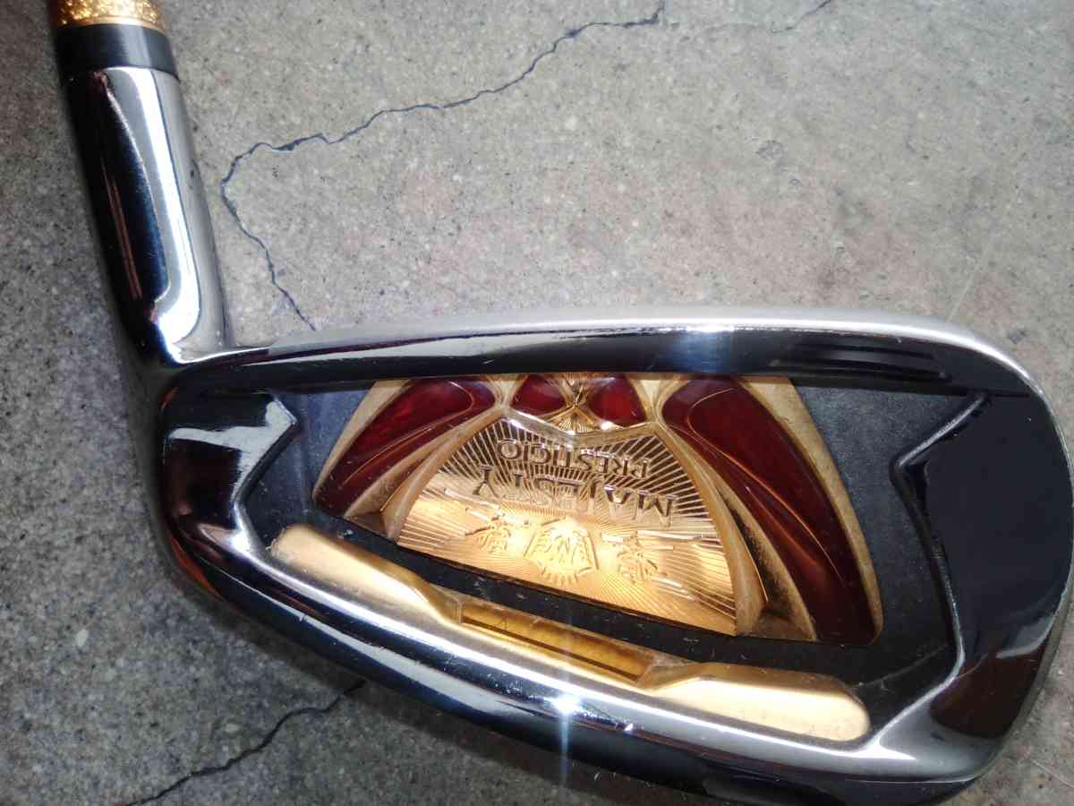 golf clubs - Altadena, California - FleaMarketBay