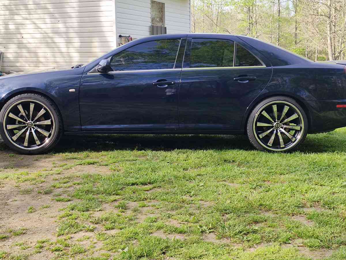2005 Cadillac STS - Summertown, Tennessee - FleaMarketBay