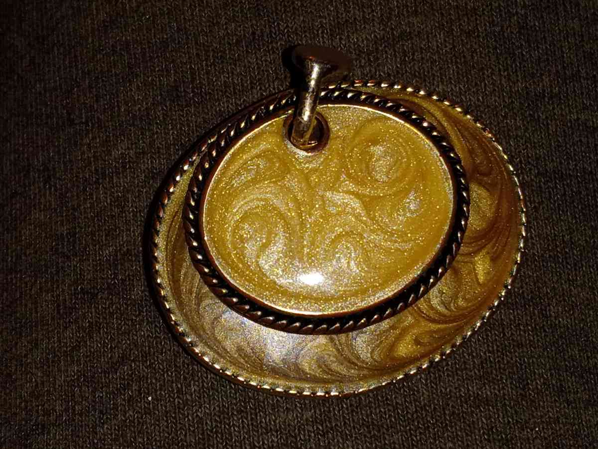 2 Oval Shape Stones Pendants - Muldrow, Oklahoma