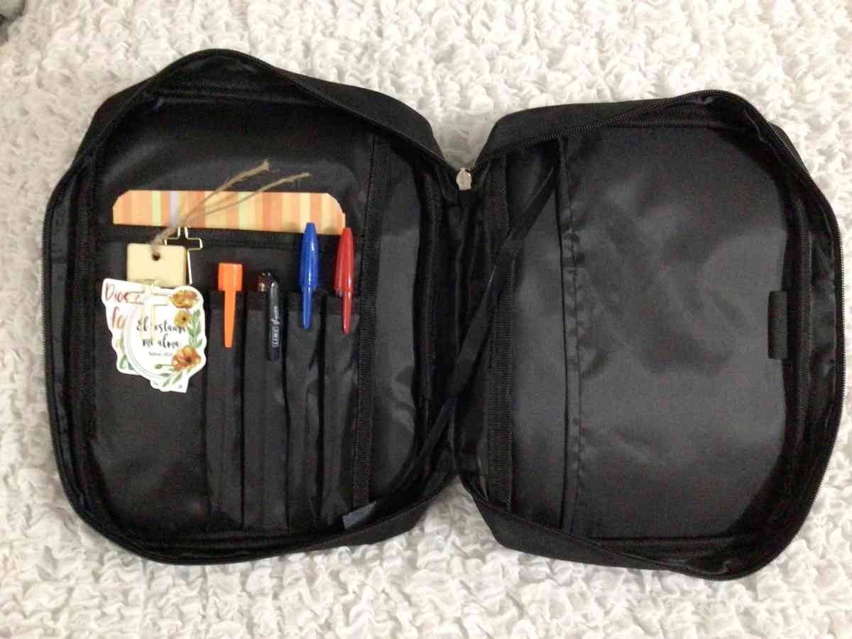 Bible cover - Spring Hill, Florida - FleaMarketBay