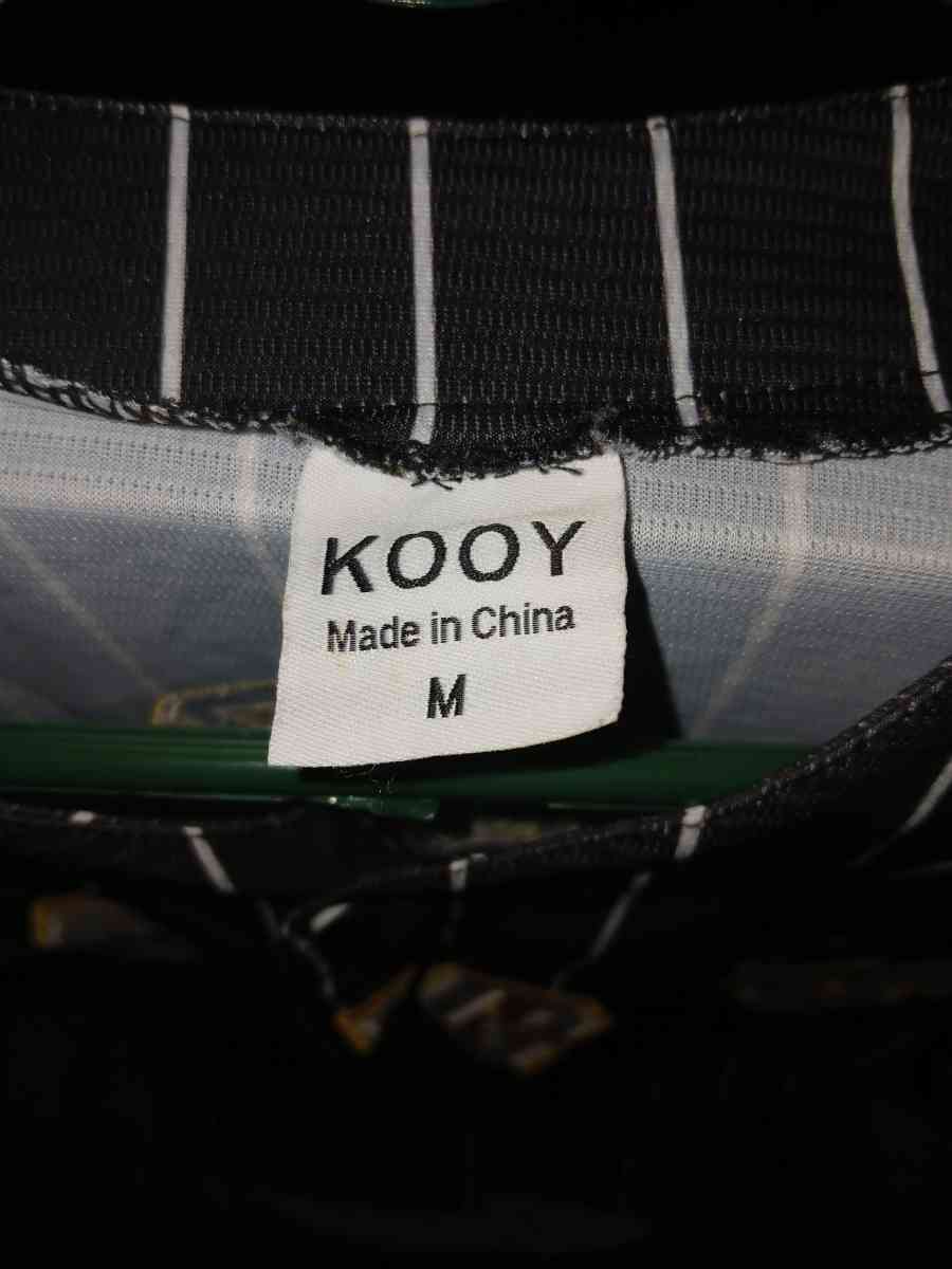 Bruno Mars Hooligans Baseball Jersey Black Shirt Size M - North Hollywood, California - FleaMarketBay