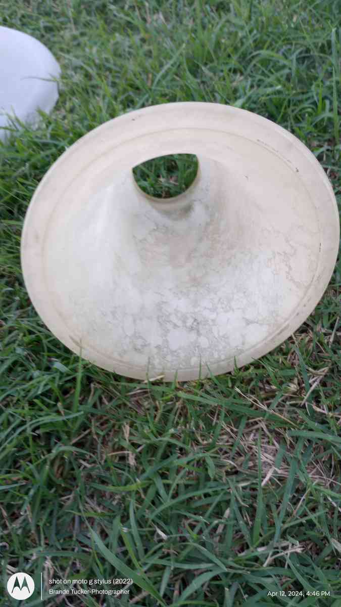 Small tan spotted light fixture dome - Greenville, Texas - FleaMarketBay