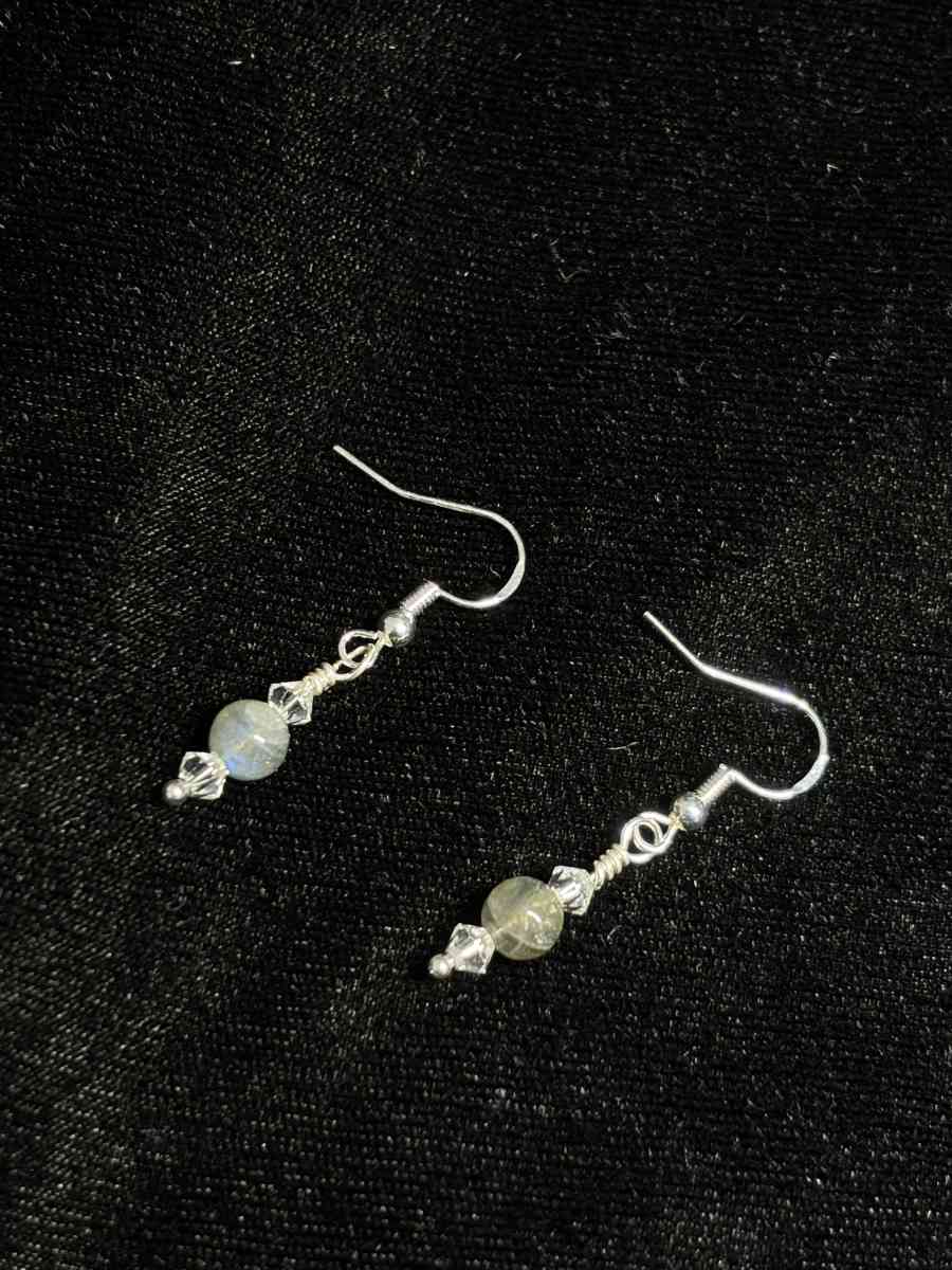 Arctic Moon Earrings - Tehachapi, California - FleaMarketBay