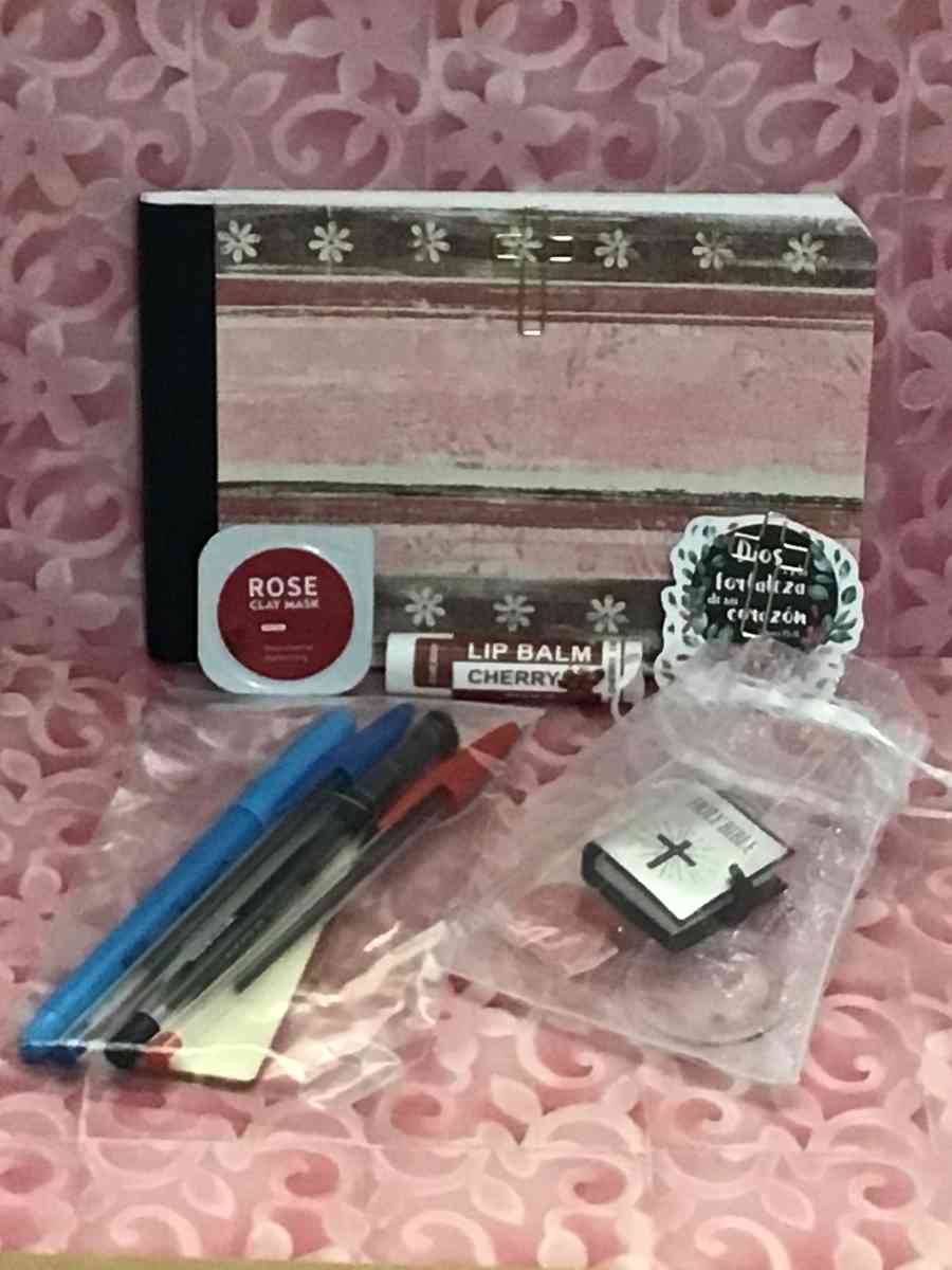 notes notebook - Spring Hill, Florida - FleaMarketBay