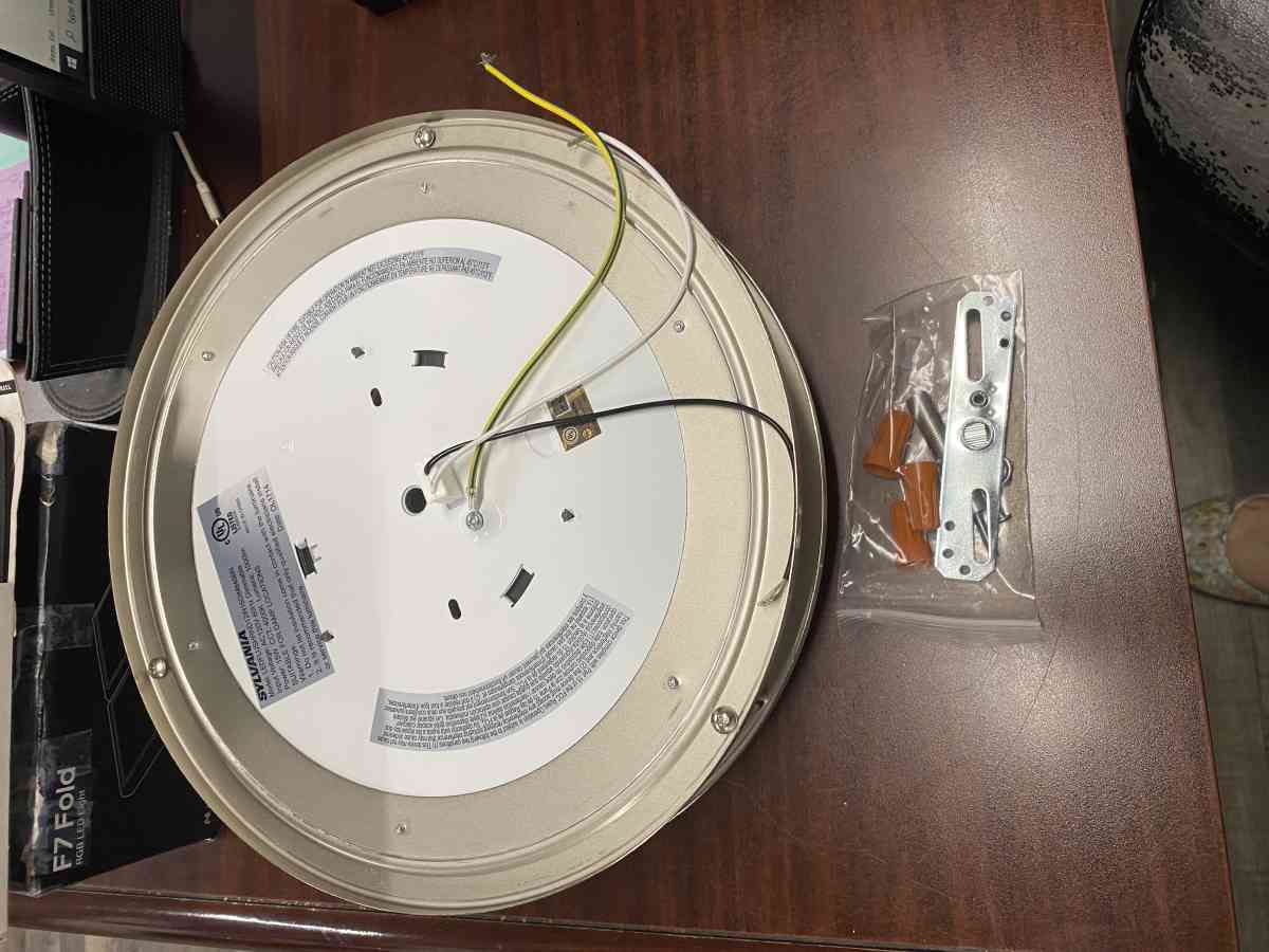 Led Lamp - Elizabeth, New Jersey - FleaMarketBay