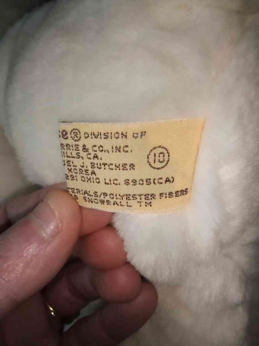 1935 Prescious moments rabbit - Bristol, Indiana - FleaMarketBay