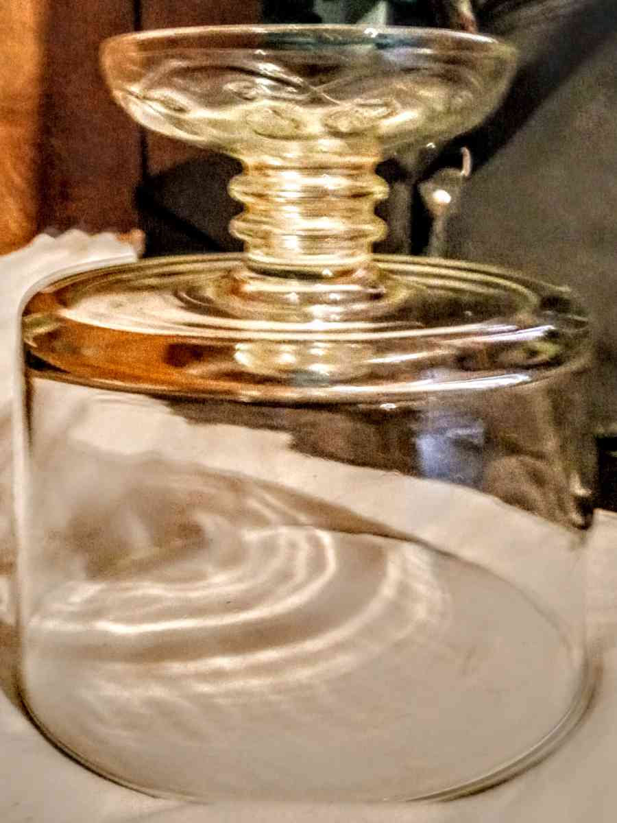 Glass Punch Bowl - Muldrow, Oklahoma - FleaMarketBay