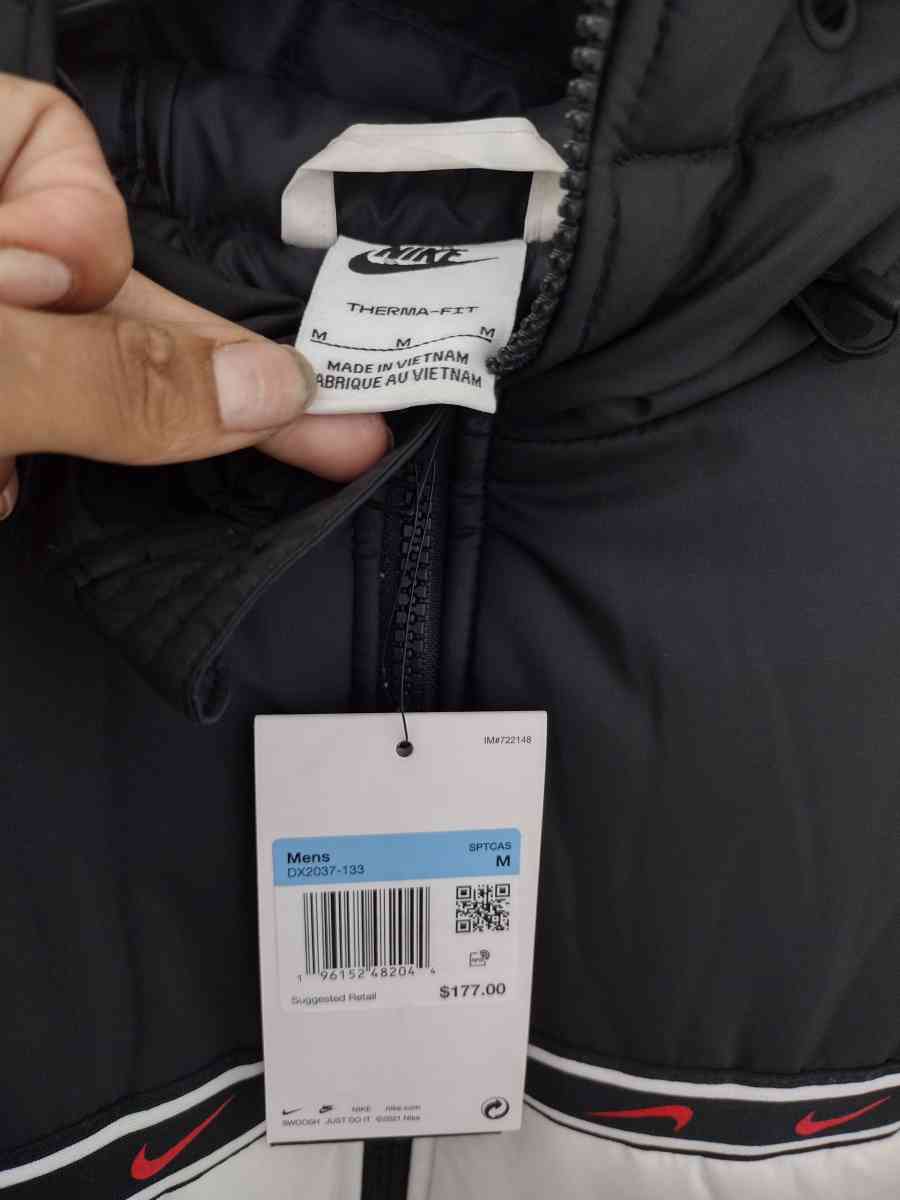 MENS NIKE Sportswear Repeat SyentheticFill Jacket White - Jacksonville, Florida - FleaMarketBay
