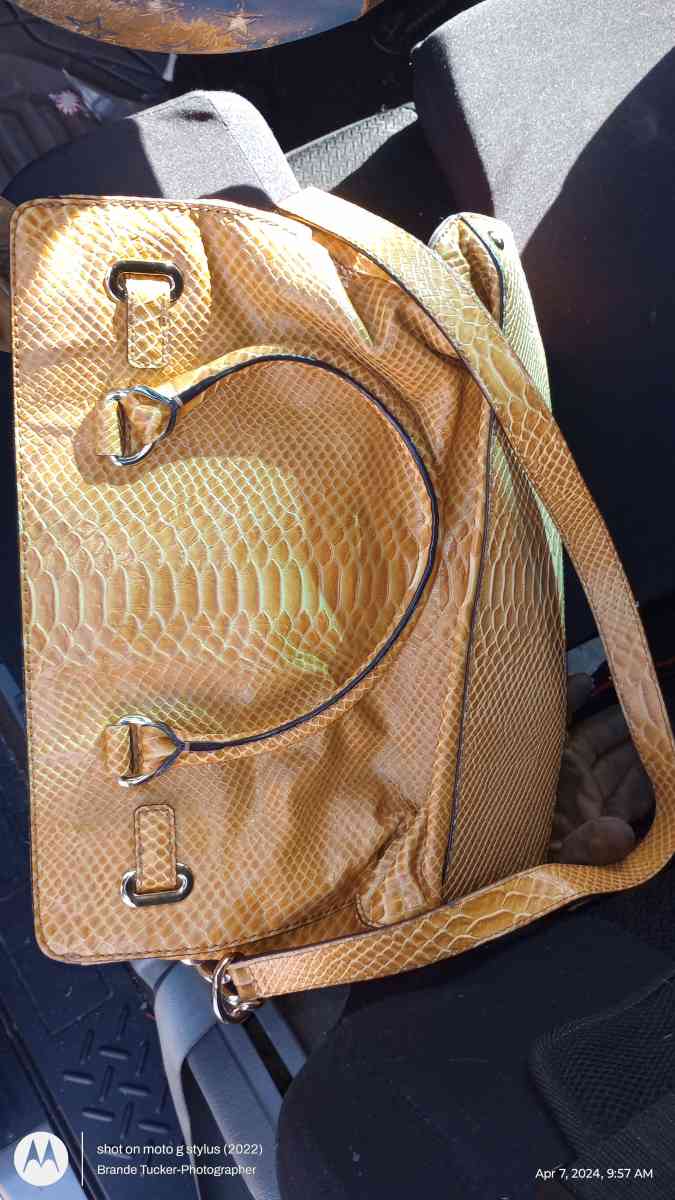 Real Michael kors alligator skin yellow purse - Greenville, Texas - FleaMarketBay