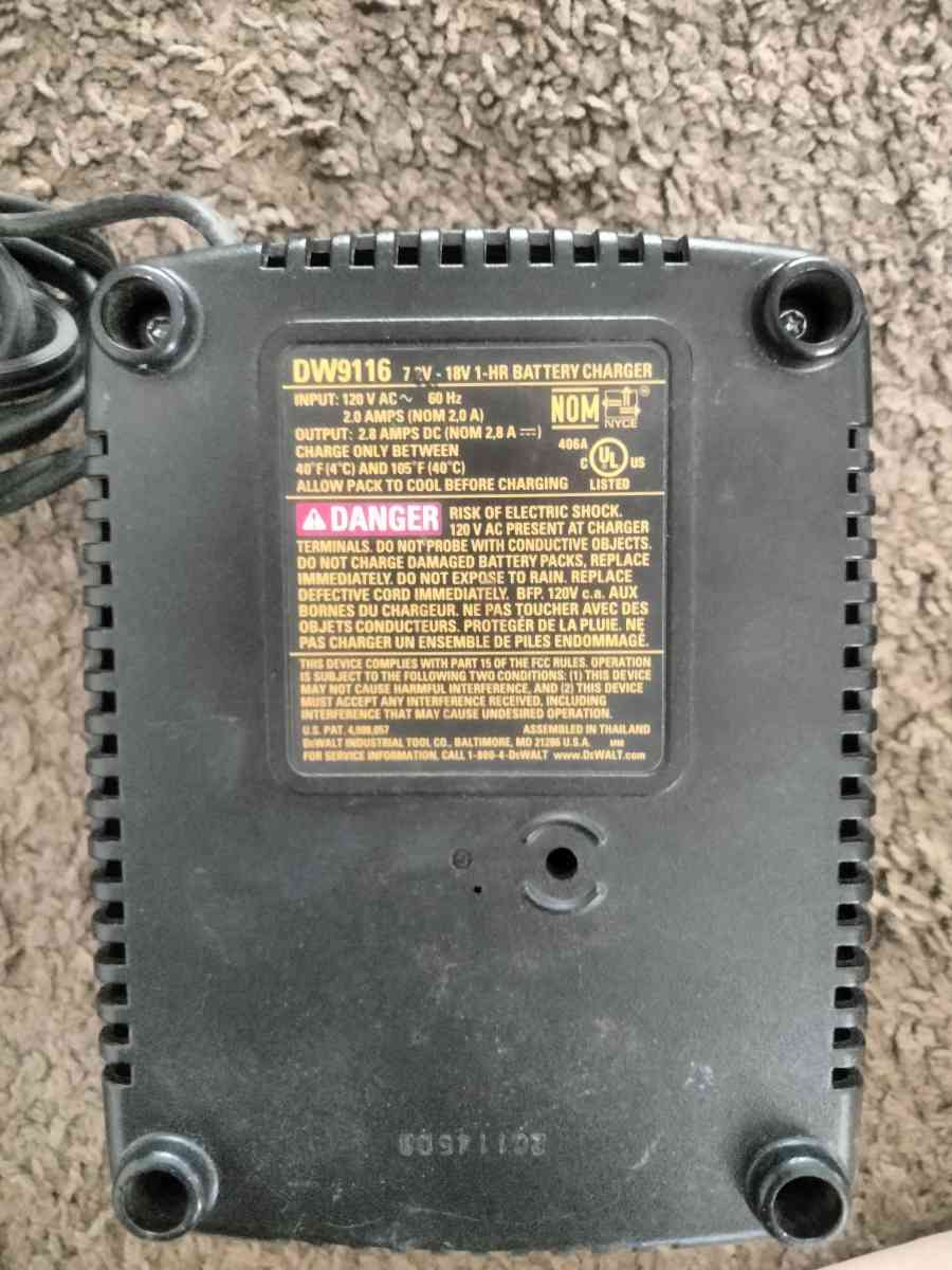 DeWalt drill - Cleveland, Ohio - FleaMarketBay