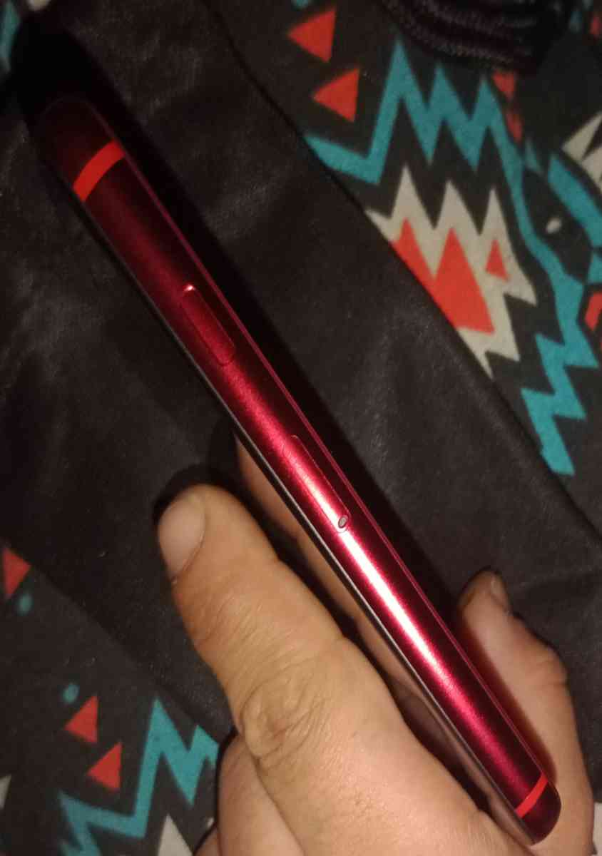 I phone 8 product red - Tulsa, Oklahoma - FleaMarketBay