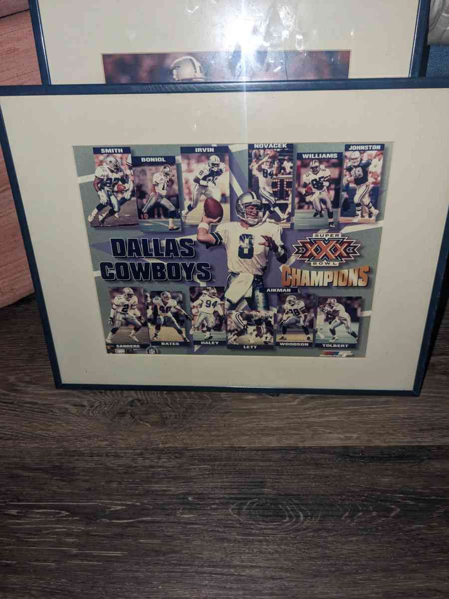 Dallas cowboy sports memorabilia - Cape Coral, Florida - FleaMarketBay