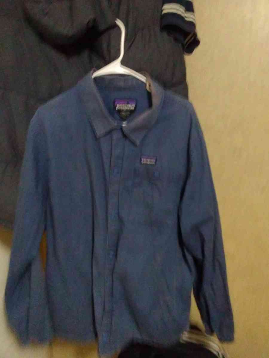 mens Patagonia buttonup jacket - Powell, Tennessee - FleaMarketBay