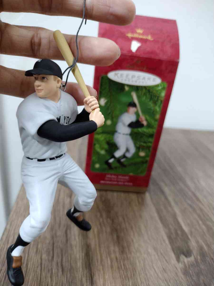 Mickey Mantle NY Yankees Hallmark Keepsake Ornament QXI6804 - Jacksonville, Florida - FleaMarketBay