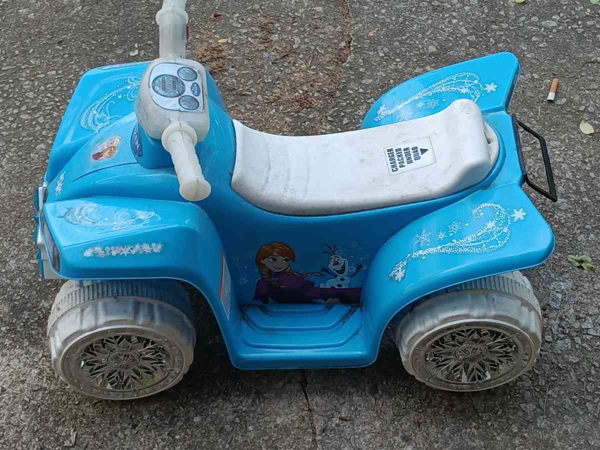 a frozen fourwheel as is 20 - Winston Salem, North Carolina - FleaMarketBay