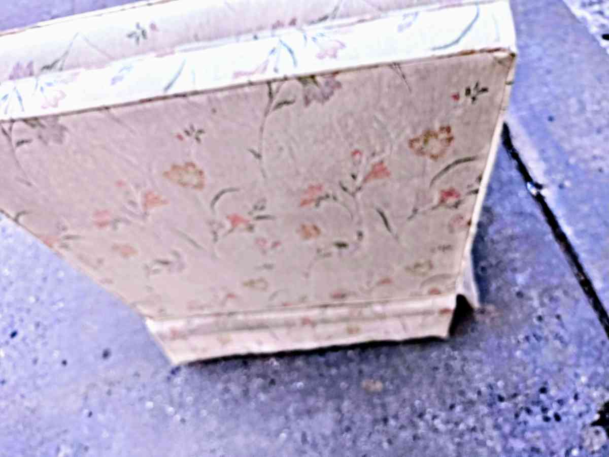 GDF Studio Manon Flora Print Club Lounge AtticDeep SeatNo Ar - Seaford, New York - FleaMarketBay