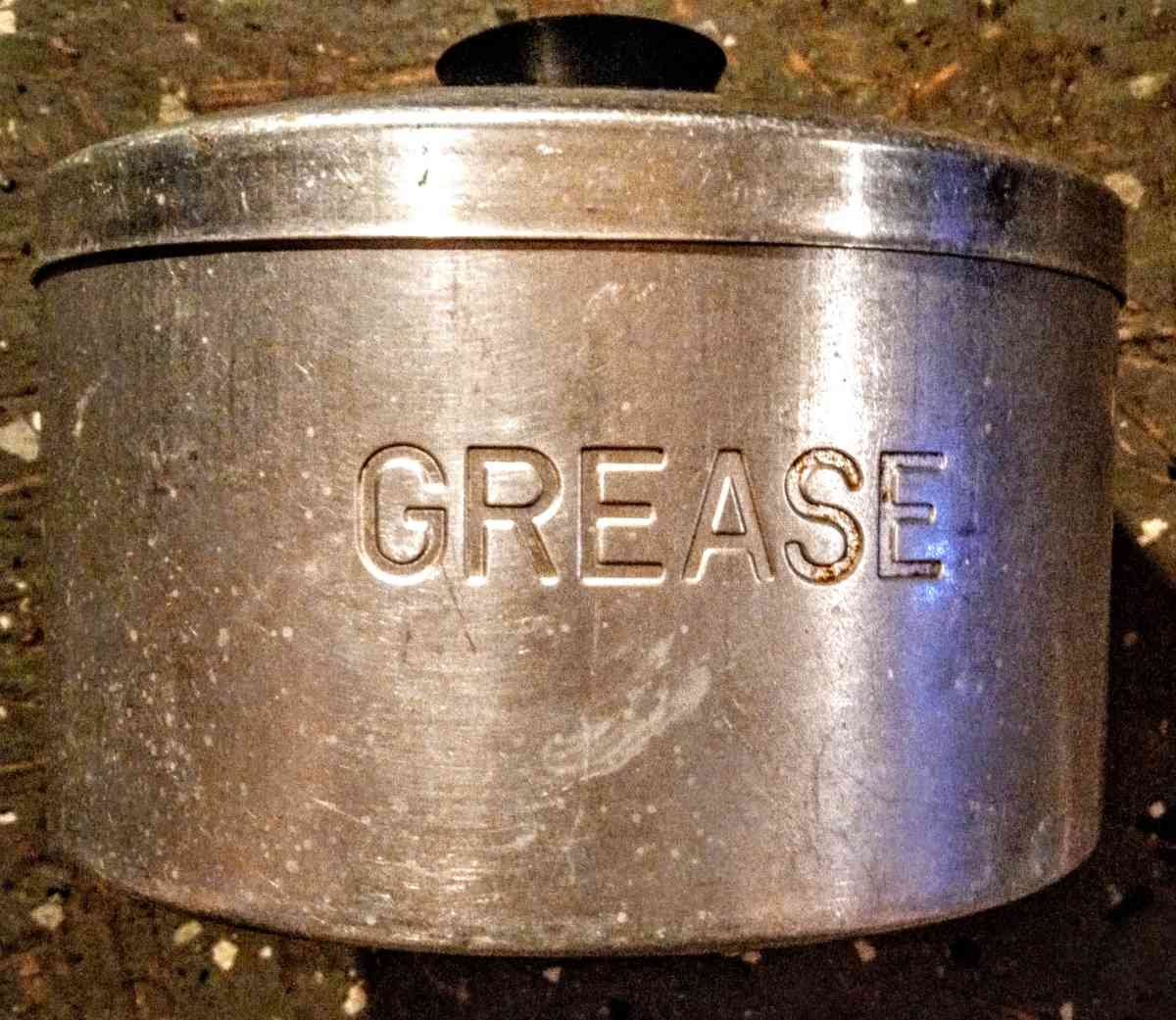 Aluminum Grease Container - Muldrow, Oklahoma - FleaMarketBay