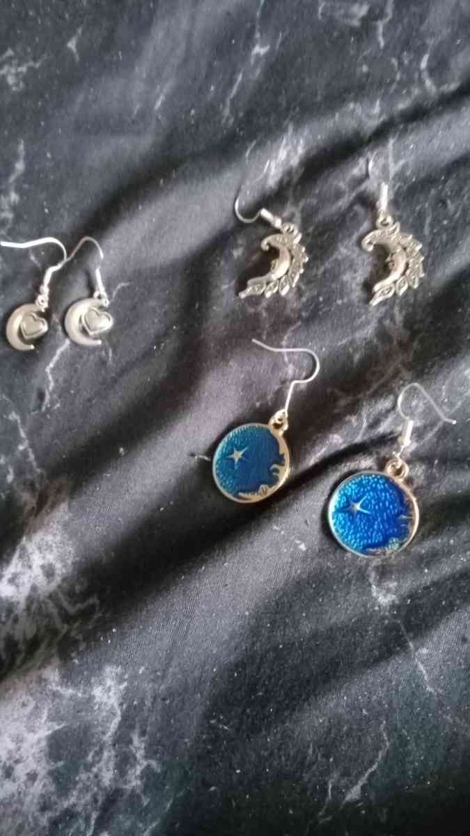 Moon themed earrings - Cuyahoga Falls, Ohio