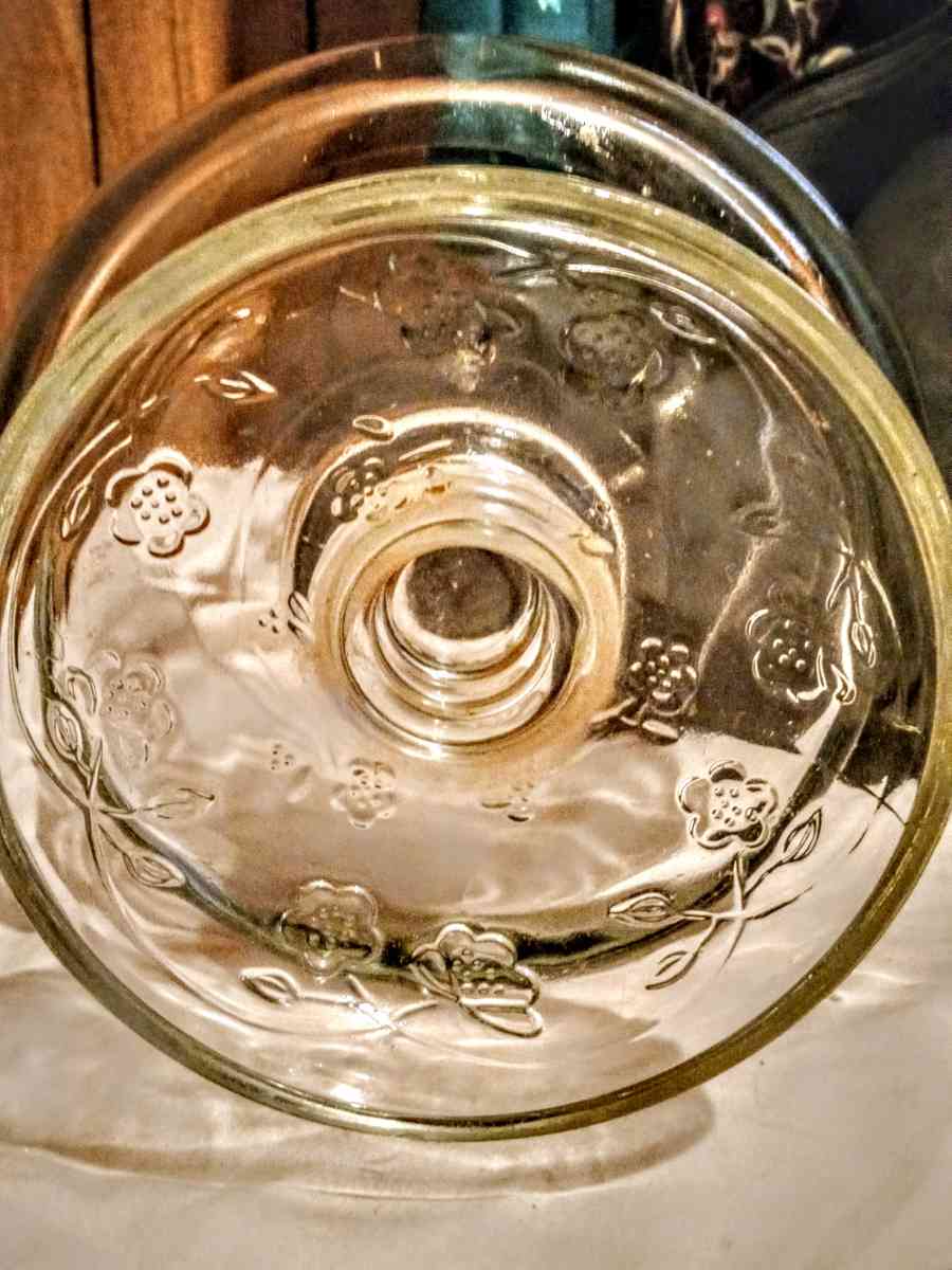 Glass Punch Bowl - Muldrow, Oklahoma - FleaMarketBay