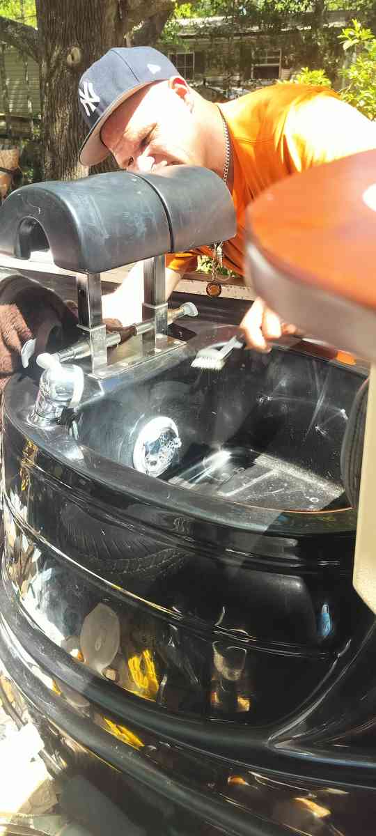 Pacific MX hypeless Petty Manny massaging spa - Milton, Florida - FleaMarketBay