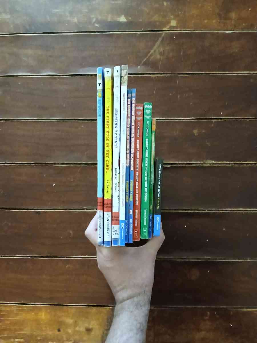 Lot Of 20 DC Comics Comic Books - North Hollywood, California - FleaMarketBay