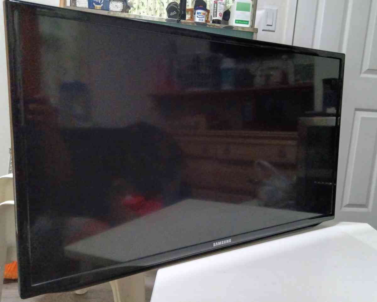 Xavi tv - Fremont, California - FleaMarketBay