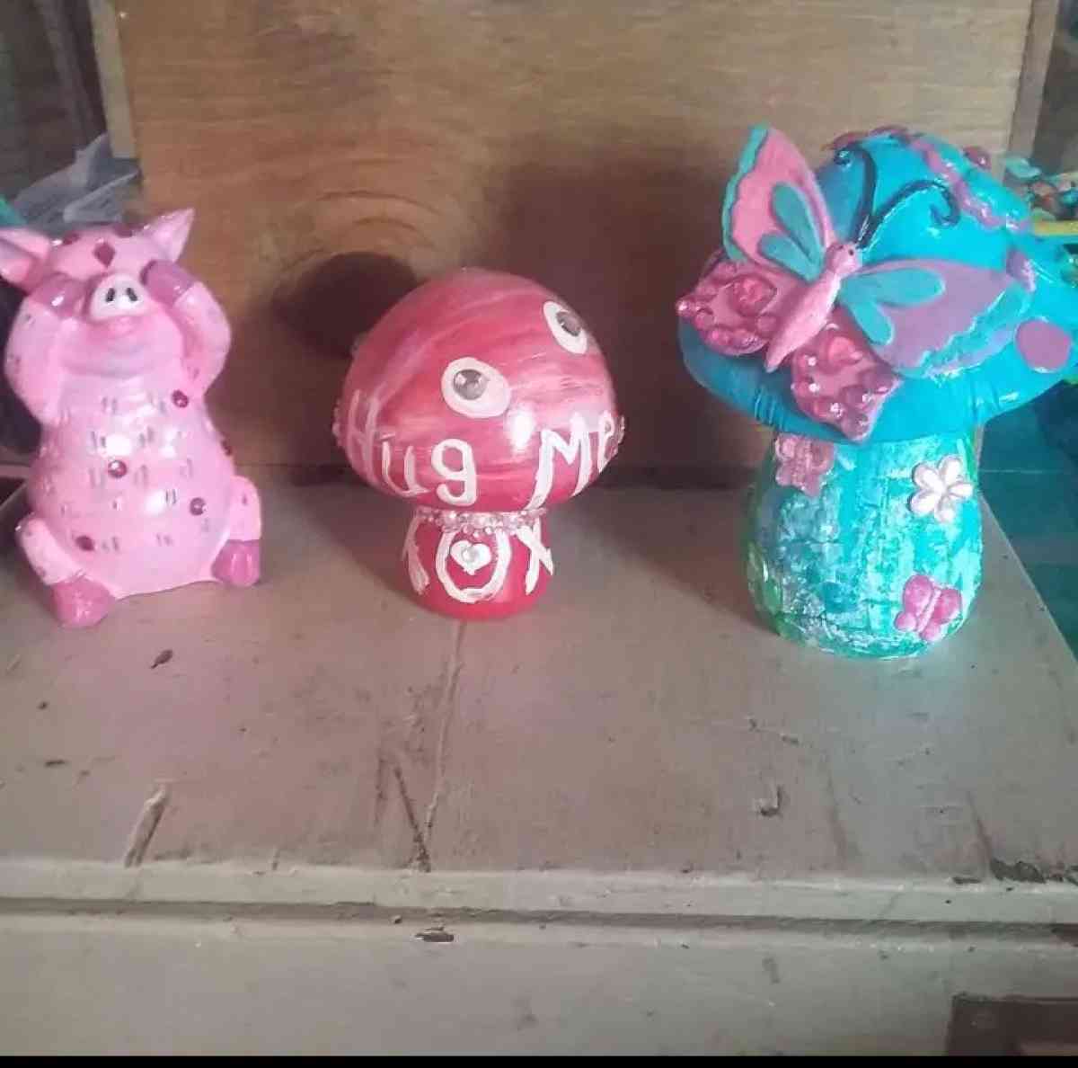 mother anf daughter treasures - Deep Run, North Carolina - FleaMarketBay