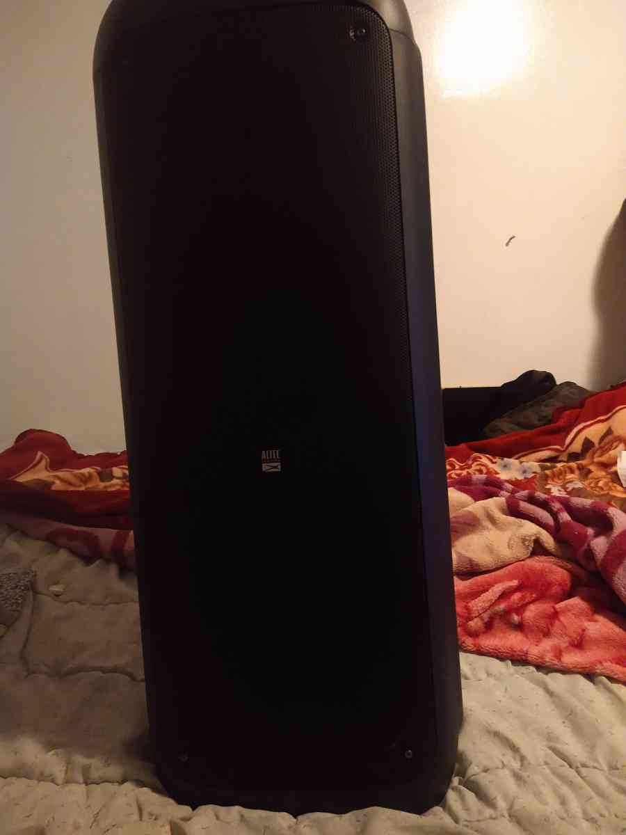 Altec lansing Bluetooth powered speaker - Brooklyn, New York - FleaMarketBay