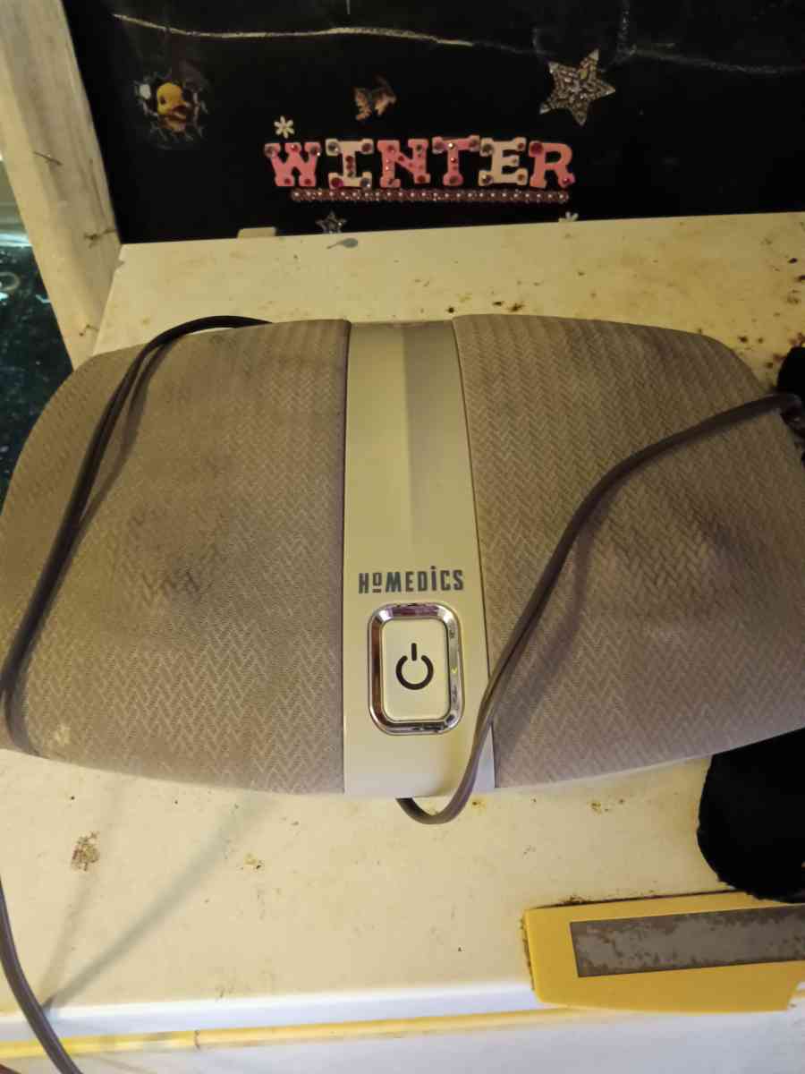 chickens and foot massager - Deep Run, North Carolina - FleaMarketBay