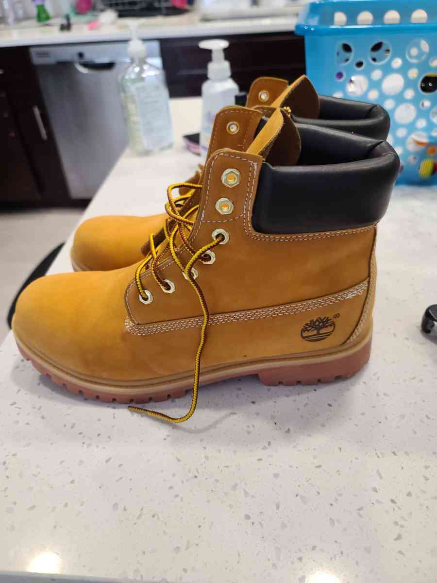 fresh new Timberlands size 13 wide - Princess Anne, Maryland