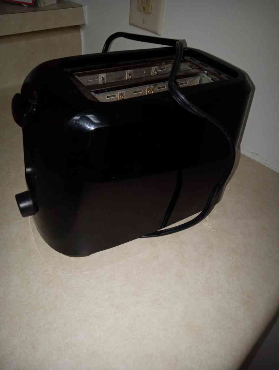 Mainstays 2 Slice Toaster - Marion, Indiana - FleaMarketBay