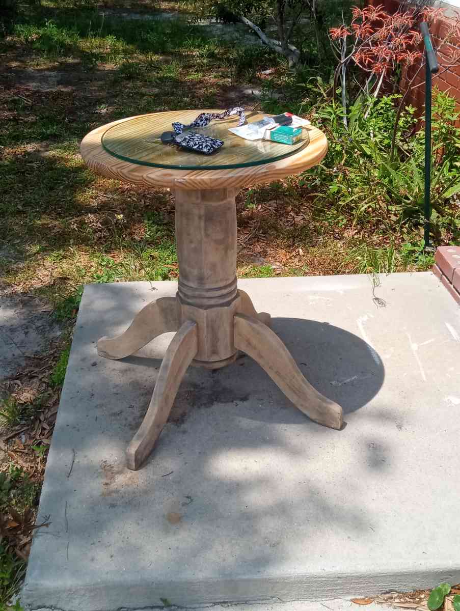 hand made table - Gulfport, Mississippi