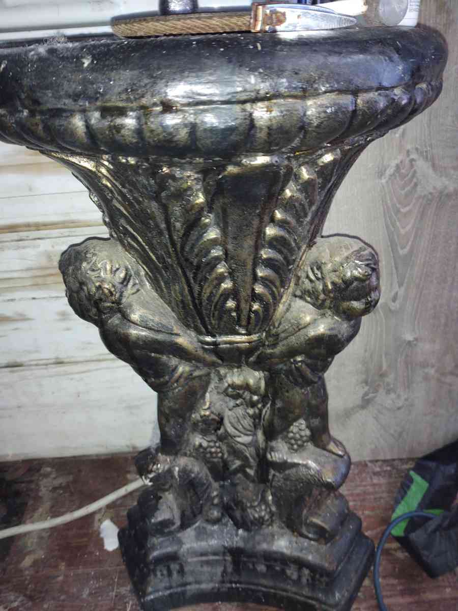 angek tablestand - Panama City, Florida - FleaMarketBay