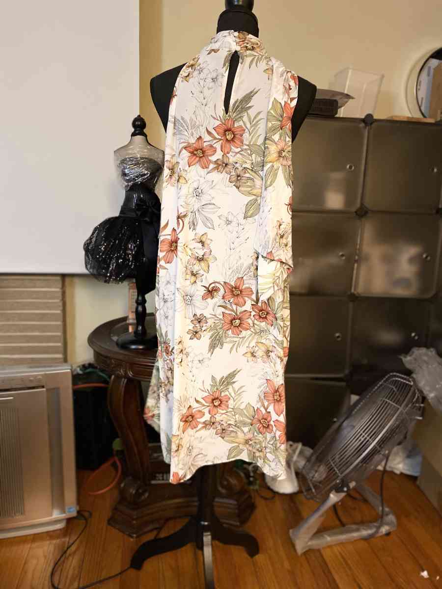 Worthington Sleeveless Summer Ivory Floral Polyester Dress S - Chicago Heights, Illinois - FleaMarketBay