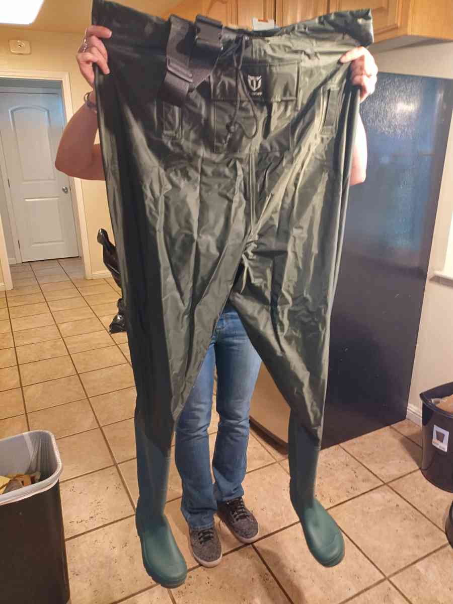brand new waders - Carmichael, California